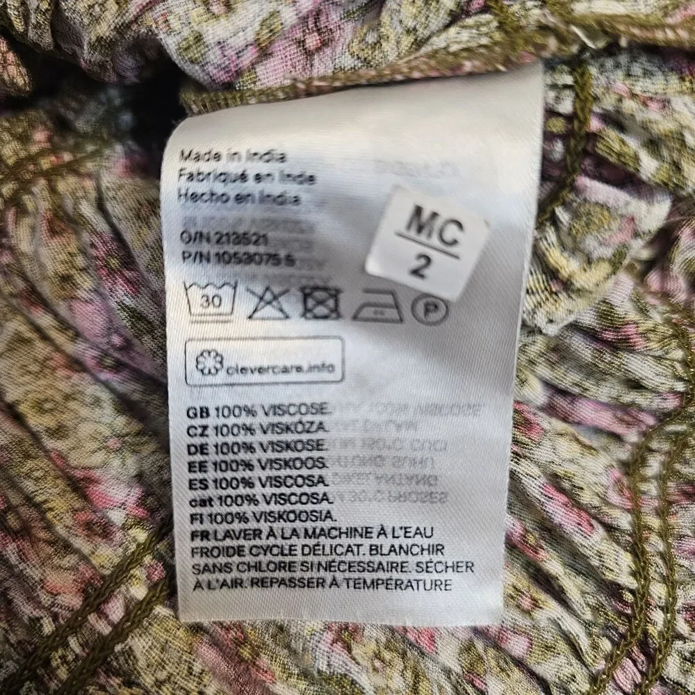 H&M floral smocked